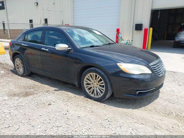  Salvage Chrysler 200