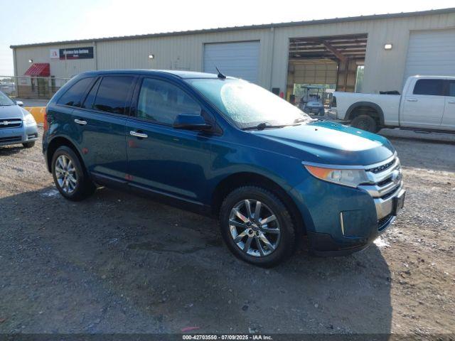  Salvage Ford Edge