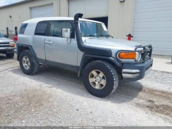  Salvage Toyota FJ Cruiser