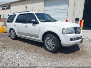  Salvage Lincoln Navigator