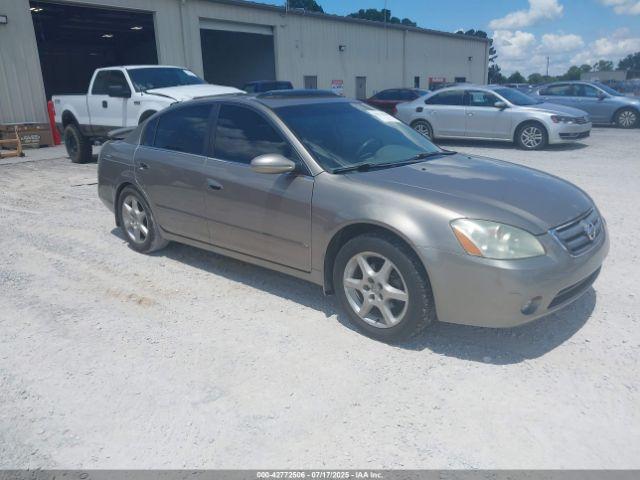  Salvage Nissan Altima