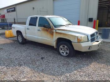  Salvage Dodge Dakota