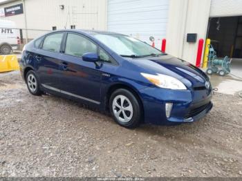  Salvage Toyota Prius