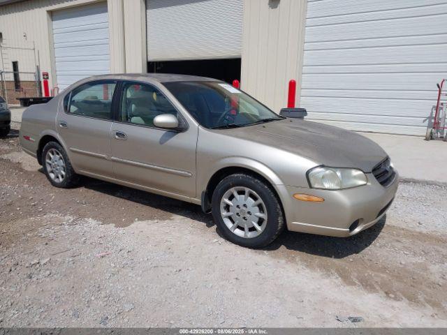  Salvage Nissan Maxima