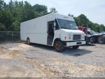  Salvage Workhorse Custom Cha Commercial Chassis