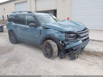  Salvage Ford Bronco