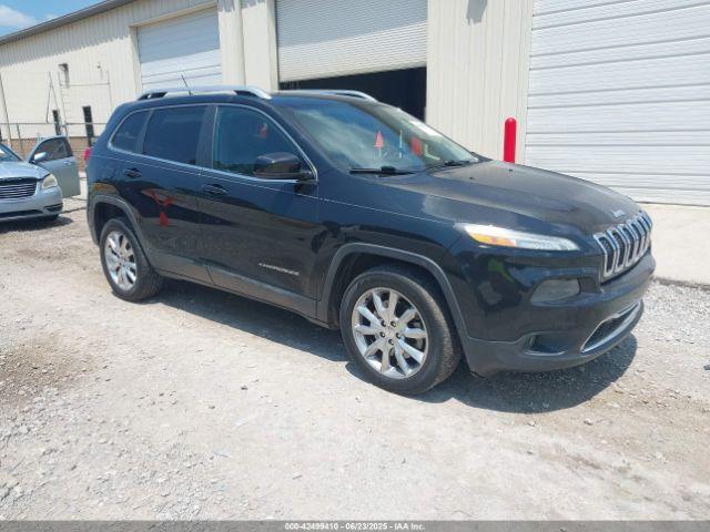  Salvage Jeep Cherokee