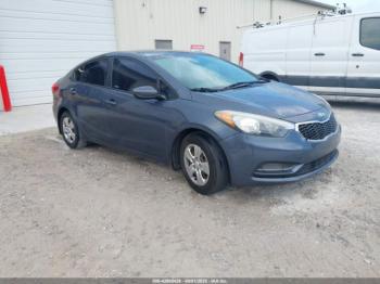  Salvage Kia Forte