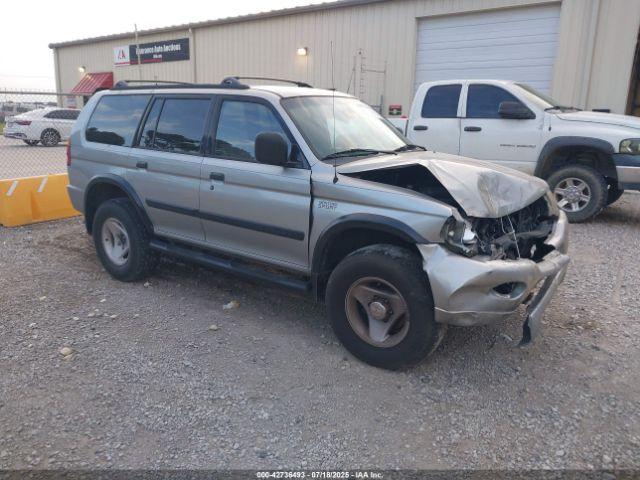  Salvage Mitsubishi Montero Sport