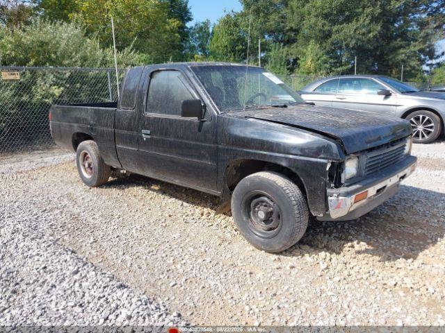  Salvage Nissan D21