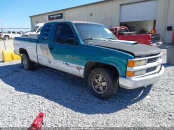  Salvage Chevrolet Gmt