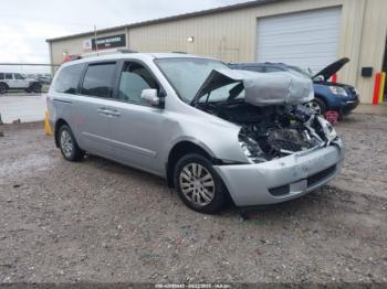  Salvage Kia Sedona