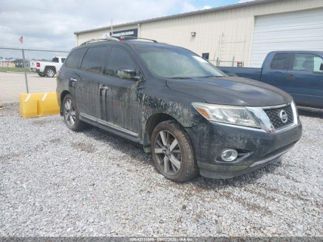  Salvage Nissan Pathfinder