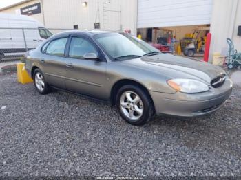  Salvage Ford Taurus