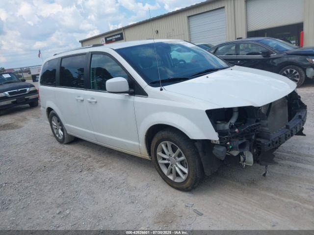  Salvage Dodge Grand Caravan