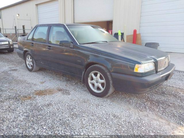  Salvage Volvo 850