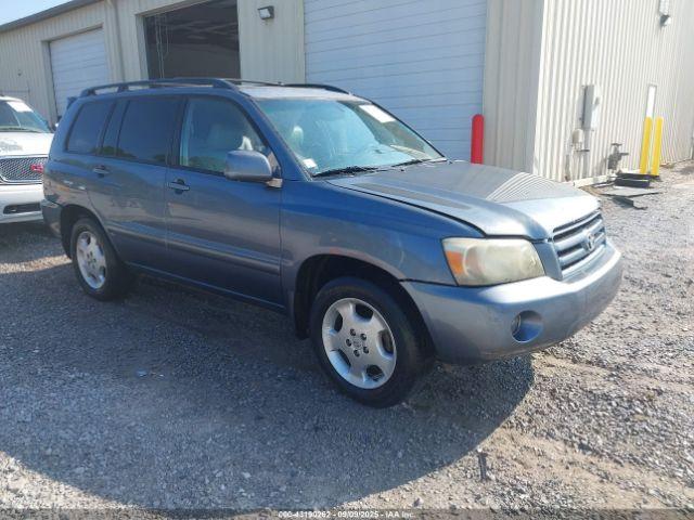  Salvage Toyota Highlander