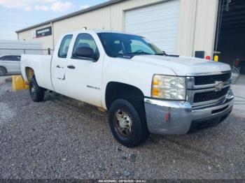  Salvage Chevrolet Silverado 2500
