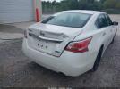 Nissan Altima Image 8