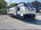 Palomino Travel Trailer Image 1