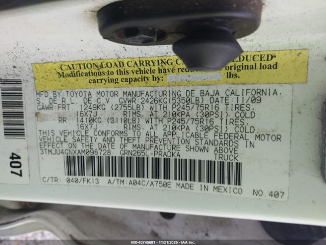 Toyota Tacoma Prerunner V6 Image 16