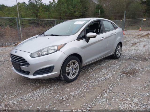 Ford Fiesta Se Image 9