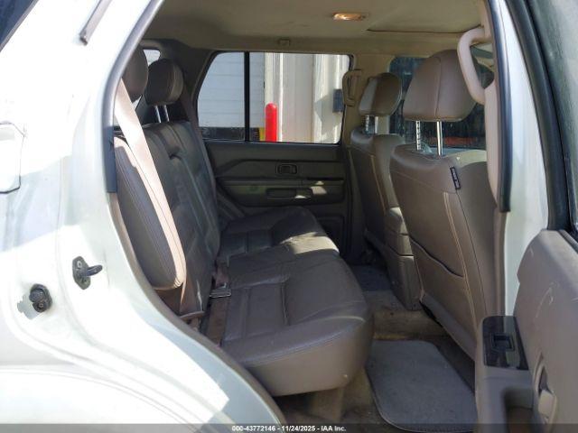 Nissan Pathfinder Le Platinum Image 11