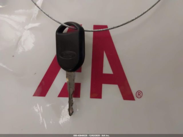 Ford Explorer Xlt Image 9