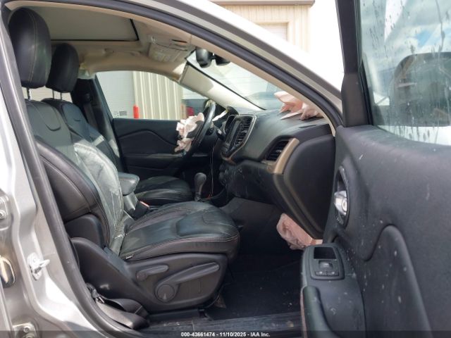 Jeep Cherokee 75th Anniversary Image 10