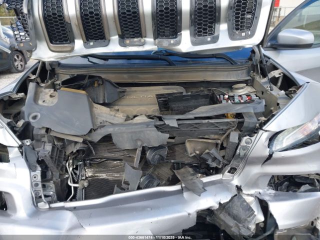 Jeep Cherokee 75th Anniversary Image 5