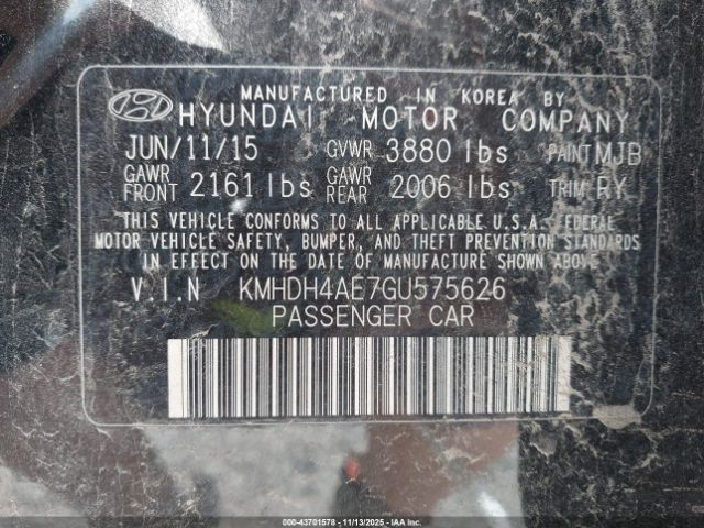 Hyundai ELANTRA Limited Image 7