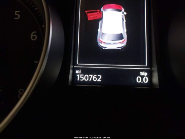 Volkswagen Golf Se 4-door Image 5