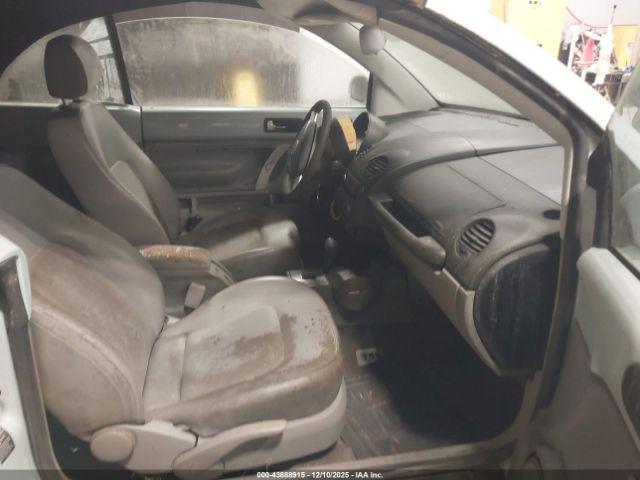 Volkswagen Beetle Gls Image 2