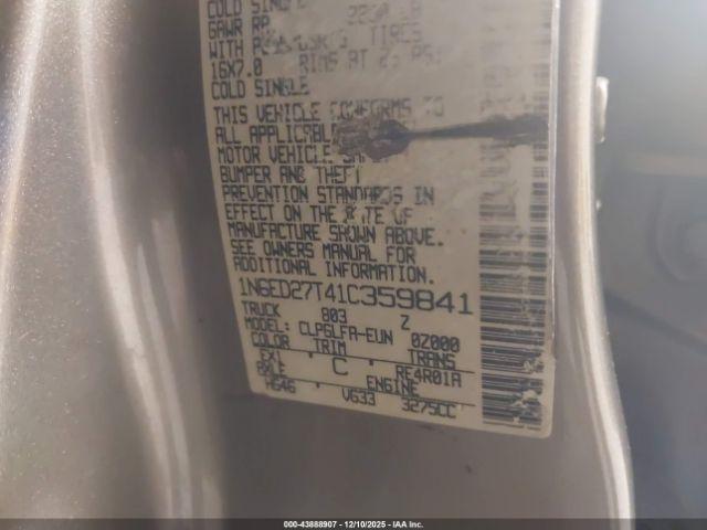 Nissan Frontier Se-v6 Image 10