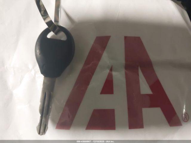 Nissan Frontier Se-v6 Image 11