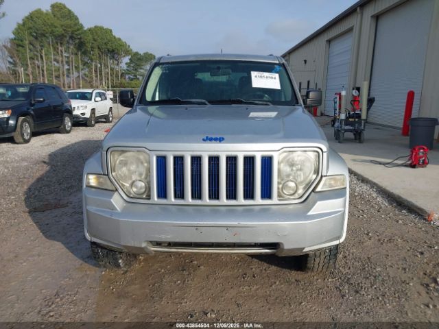 Jeep Liberty Sport Image 9