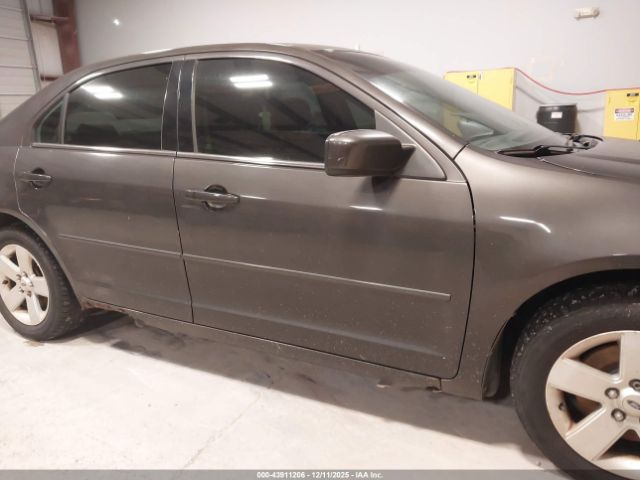 Ford Fusion Sel Image 4