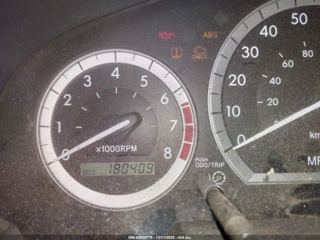 Toyota Sienna Ce Image 9