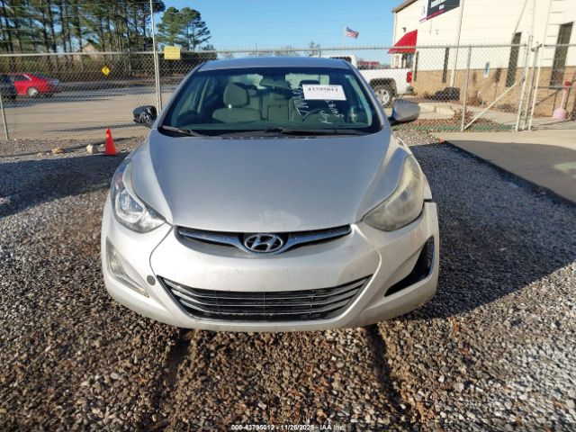 Hyundai ELANTRA Se Image 9