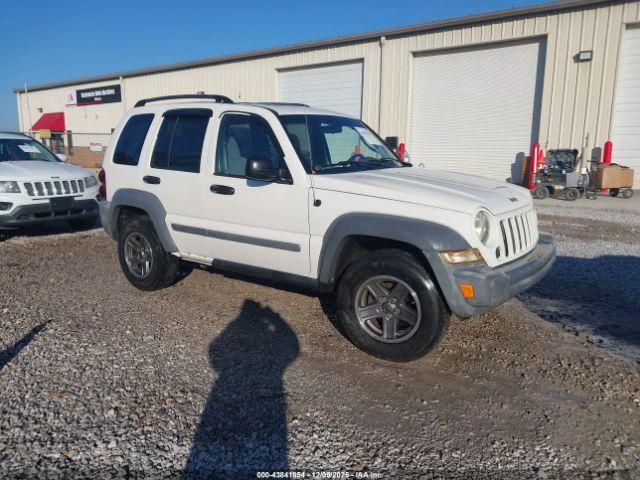  Salvage Jeep Liberty