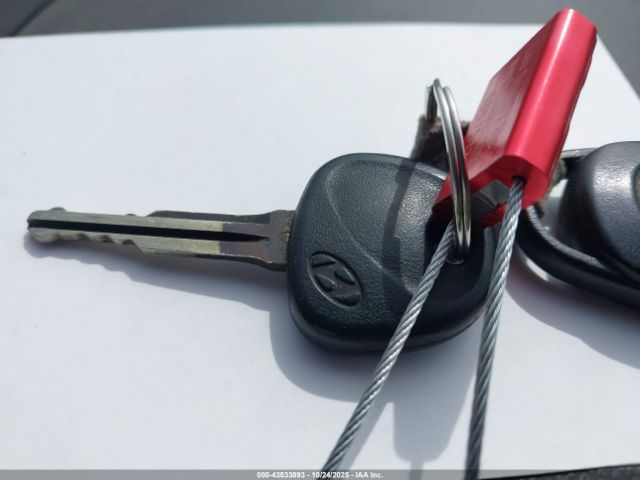 Hyundai ELANTRA Gls Image 10