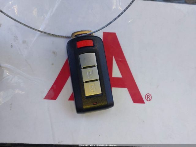 Mitsubishi Mirage Image 3