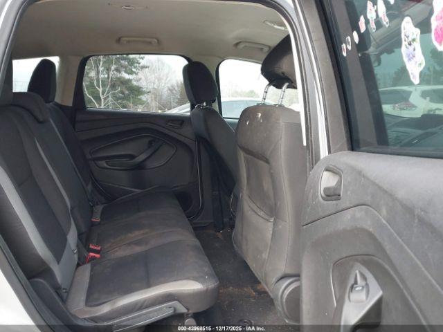 Ford Escape S Image 5