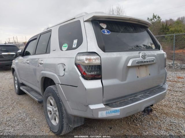 Toyota 4Runner Sr5 Image 5