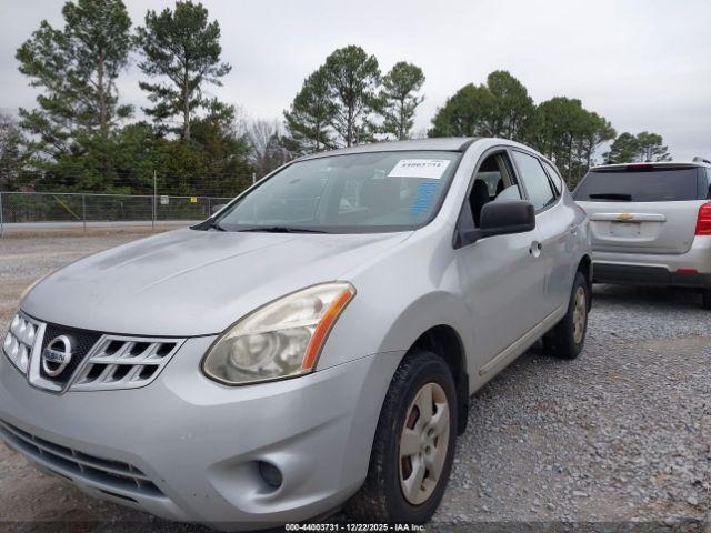 Nissan Rogue S Image 9