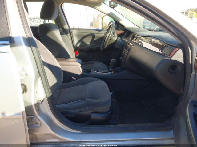 Chevrolet Impala Lt Image 10