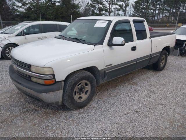 Chevrolet Silverado 1500 Ls Image 2
