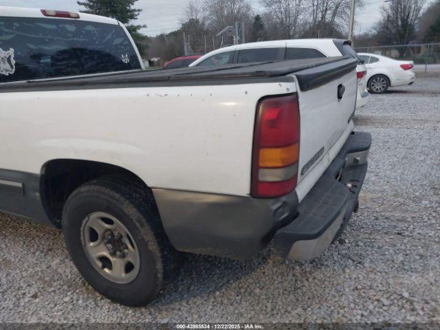 Chevrolet Silverado 1500 Ls Image 11