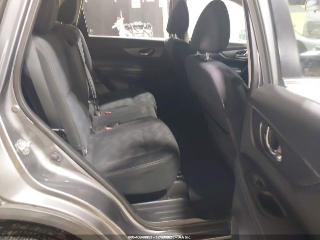 Nissan Rogue S Image 14