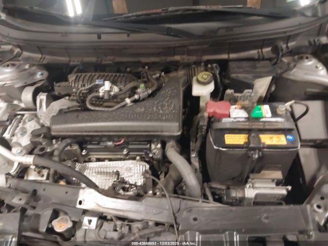 Nissan Rogue S Image 6